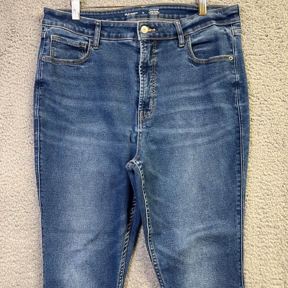 Old Navy Rockstar Jeans 16 Blue Denim Extra High Rise 360 Stretch Super Skinny